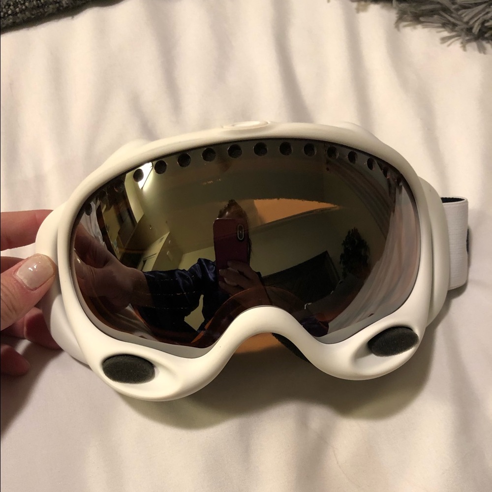 OAKLEY snow goggles